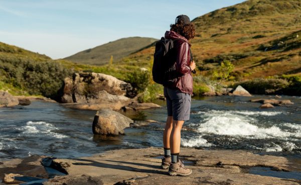 Women's Targhee IV Waterproof Hiking Boot | Coyote/Peach Fuzz