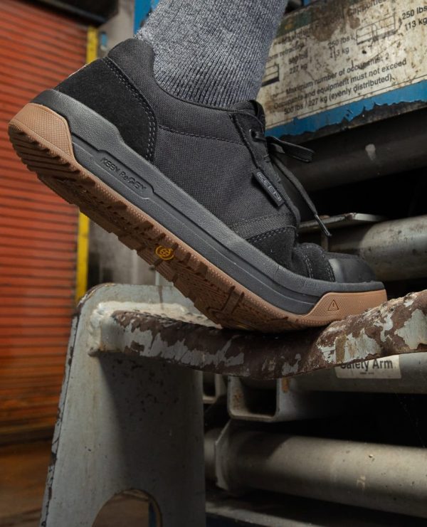 Men's Kenton Work Shoe (Carbon Toe) | Black/Gum