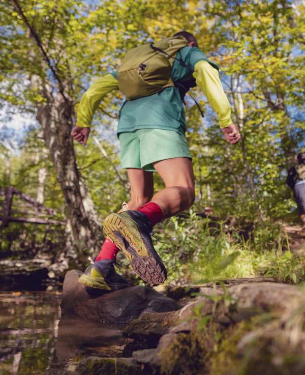 Men's Targhee Apex Waterproof Hiking Boot | Black/Golden Cypress