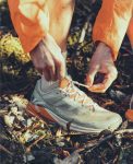 Men's Targhee Apex Waterproof Hiking Shoe  |  Star White/Lily Pad