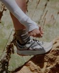 Women's Seek Trail Running Shoe | Safari/Black