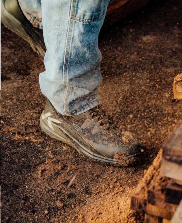 Men's Targhee Blur Waterproof Work Boot (Carbon Toe) | Forest Night/Black