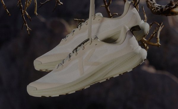 Men's Wander Trail Running Shoe | Star White/Desert Sage