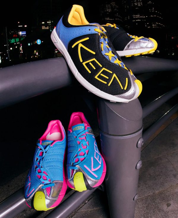 Women's A86 Sneaker  |  Birch/Silver