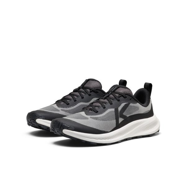 Women's Wander Trail Running Shoe | Black/Magnet